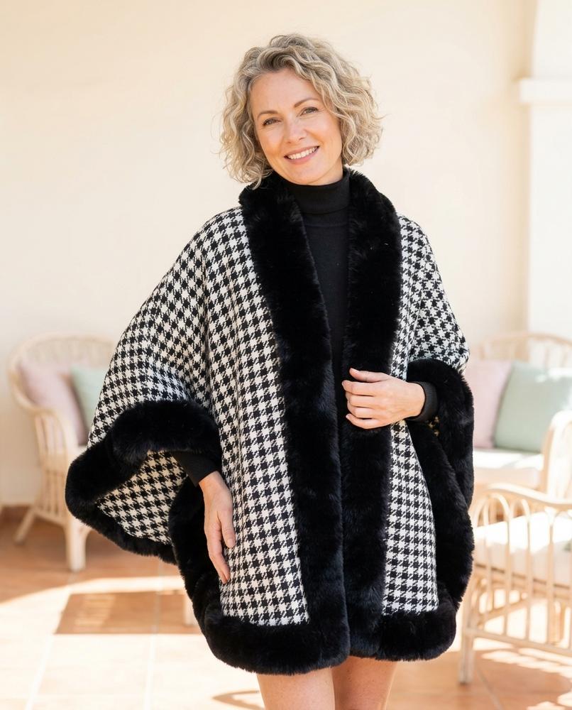 Ulla Fashion - Nilar | Gemusterter Pelzbesetzter Mantel Damen