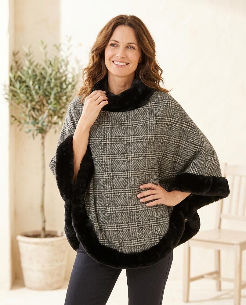 Ulla Fashion - Ralar | Karierter Pelzbesetzter Mantel Damen