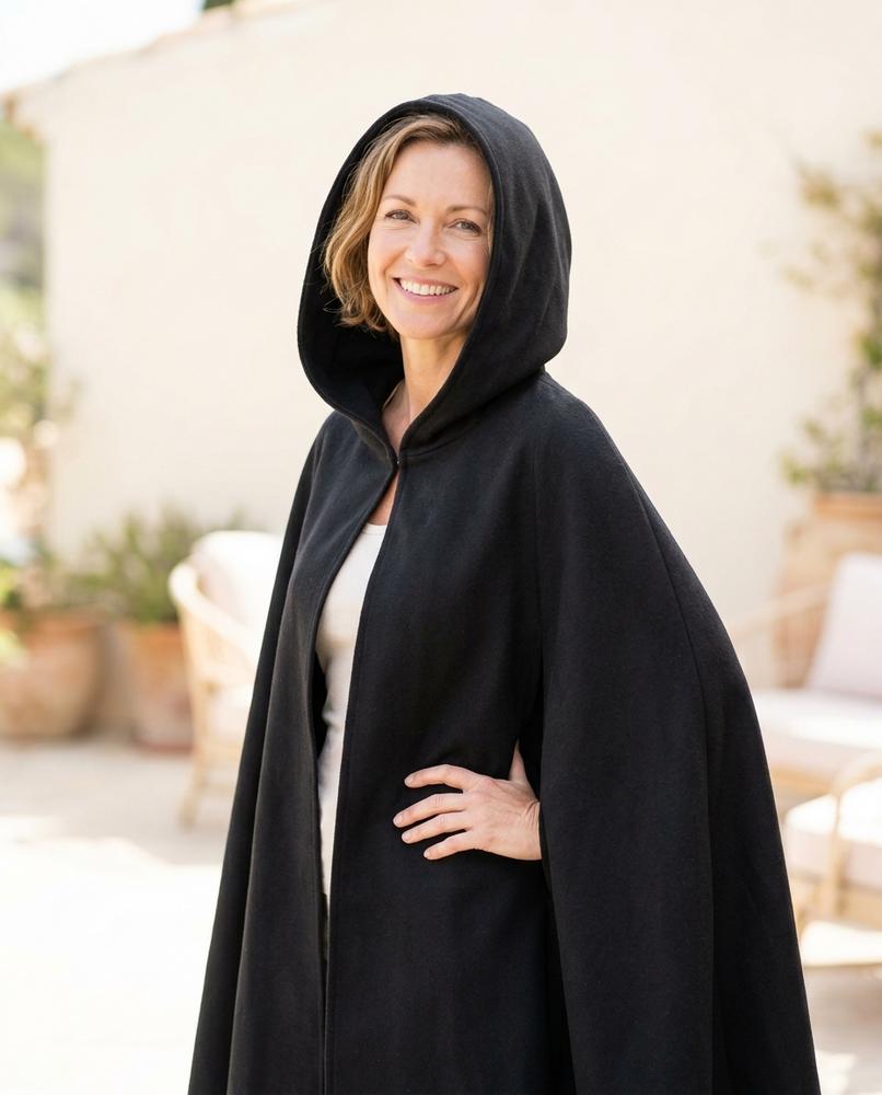 Ulla Fashion - Maran | Ausgestellter Kapuzen Mantel Unisex
