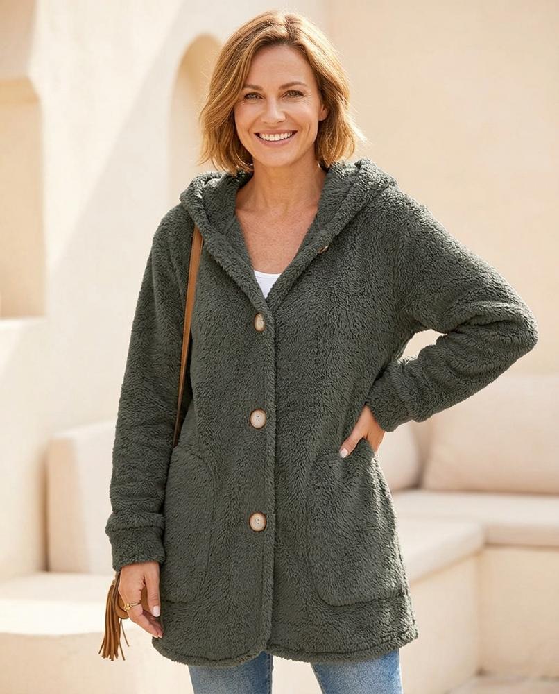 Ulla Fashion - Noven | Geknöpfte plüschige Jacke Damen